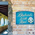 Hilltop Villas At Bluebeard\'S Castle